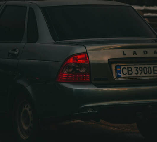 Серый ВАЗ 2170 Priora, объемом двигателя 1.6 л и пробегом 240 тыс. км за 3700 $, фото 4 на Automoto.ua