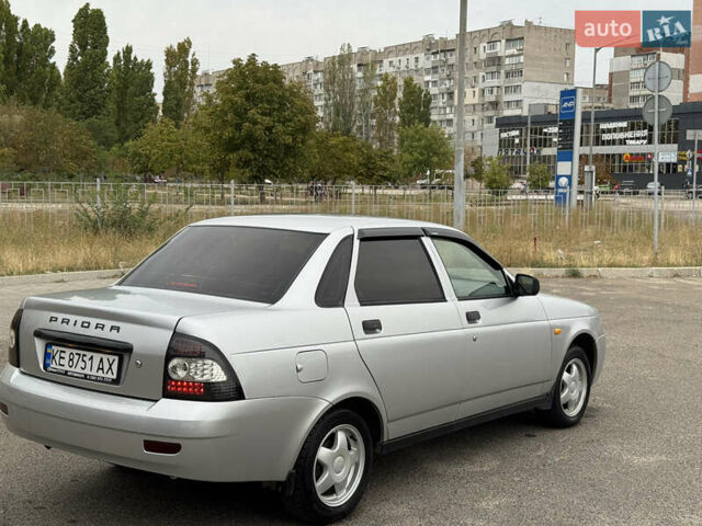 Сірий ВАЗ 2170 Priora, об'ємом двигуна 1.6 л та пробігом 198 тис. км за 2750 $, фото 1 на Automoto.ua