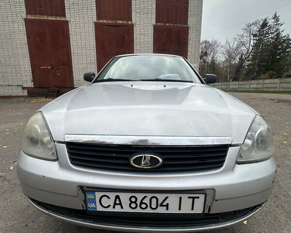 Серый ВАЗ 2170 Priora, объемом двигателя 1.6 л и пробегом 255 тыс. км за 2500 $, фото 2 на Automoto.ua