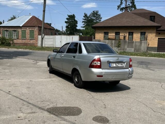 Серый ВАЗ 2170 Priora, объемом двигателя 1.6 л и пробегом 250 тыс. км за 1350 $, фото 2 на Automoto.ua