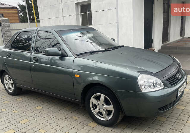 Сірий ВАЗ 2170 Priora, об'ємом двигуна 1.6 л та пробігом 170 тис. км за 2700 $, фото 4 на Automoto.ua