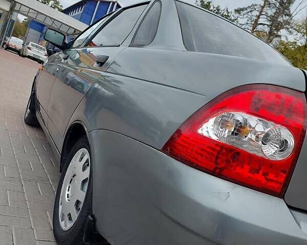 Сірий ВАЗ 2170 Priora, об'ємом двигуна 1.6 л та пробігом 113 тис. км за 1900 $, фото 6 на Automoto.ua