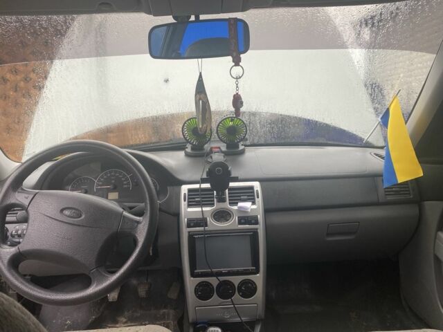 Сірий ВАЗ 2170 Priora, об'ємом двигуна 1.6 л та пробігом 150 тис. км за 3200 $, фото 5 на Automoto.ua