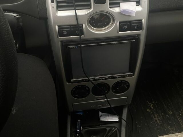 Сірий ВАЗ 2170 Priora, об'ємом двигуна 1.6 л та пробігом 150 тис. км за 3200 $, фото 3 на Automoto.ua