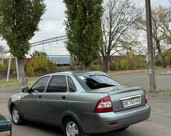 ВАЗ 2170 Priora 2008 в Первомайск на Automoto.ua Серый ВАЗ 2170 Priora, объемом двигателя 1.6 л и пробегом 172 тыс. км за 2850 $, фото 14 на Automoto.ua