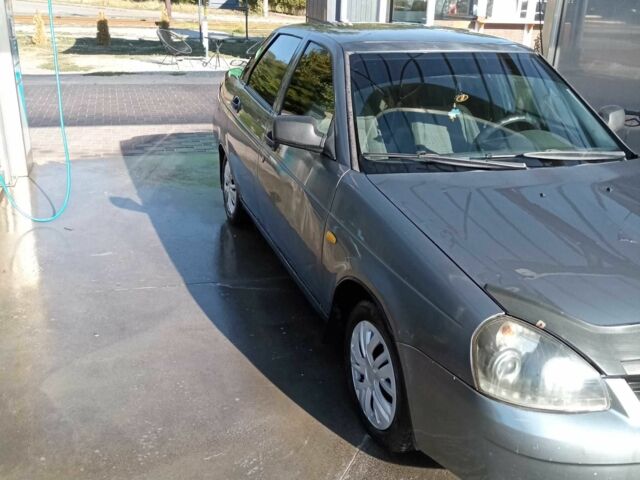 Сірий ВАЗ 2170 Priora, об'ємом двигуна 1.6 л та пробігом 310 тис. км за 1500 $, фото 4 на Automoto.ua