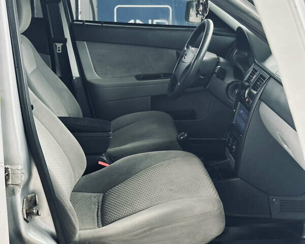 Сірий ВАЗ 2170 Priora, об'ємом двигуна 1.6 л та пробігом 197 тис. км за 1499 $, фото 22 на Automoto.ua