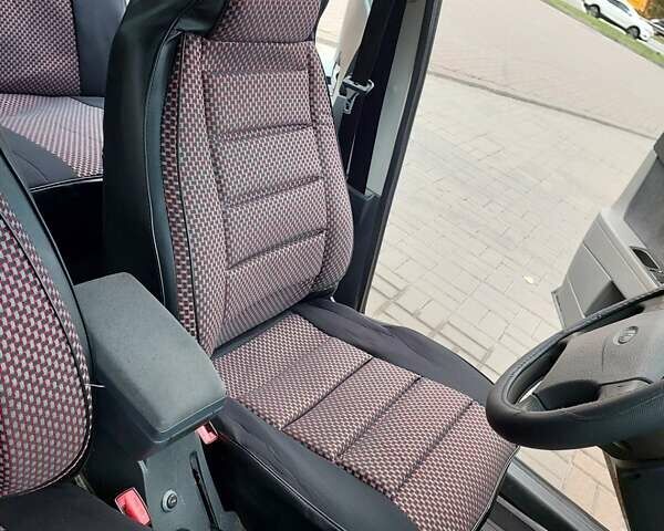 Сірий ВАЗ 2170 Priora, об'ємом двигуна 1.6 л та пробігом 113 тис. км за 1900 $, фото 15 на Automoto.ua