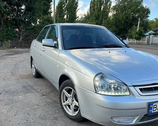 Сірий ВАЗ 2170 Priora, об'ємом двигуна 1.6 л та пробігом 267 тис. км за 2600 $, фото 4 на Automoto.ua