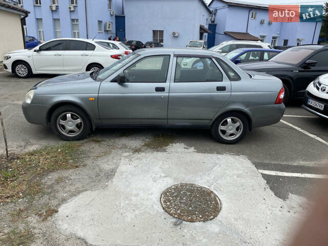 Сірий ВАЗ 2170 Priora, об'ємом двигуна 1.6 л та пробігом 140 тис. км за 2800 $, фото 2 на Automoto.ua