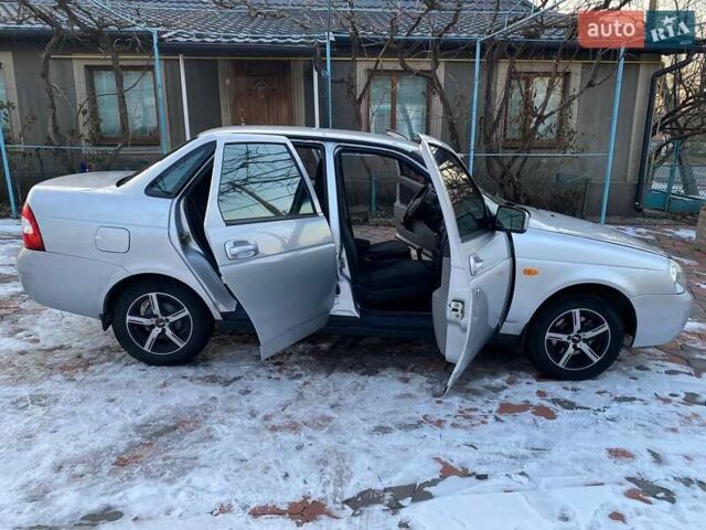 Серый ВАЗ 2170 Priora, объемом двигателя 1.6 л и пробегом 299 тыс. км за 3000 $, фото 29 на Automoto.ua