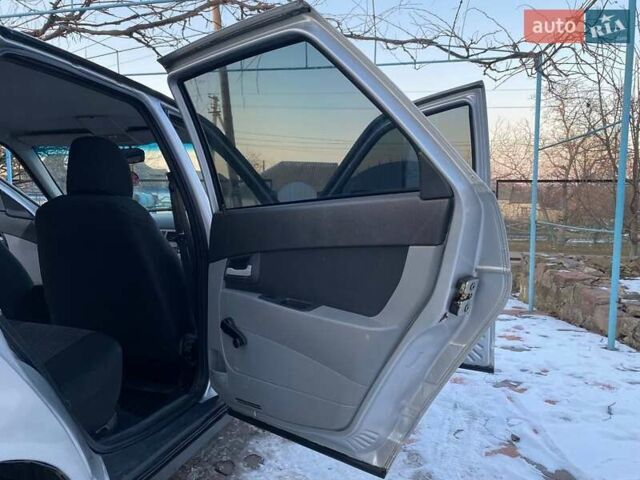 Серый ВАЗ 2170 Priora, объемом двигателя 1.6 л и пробегом 299 тыс. км за 3000 $, фото 17 на Automoto.ua