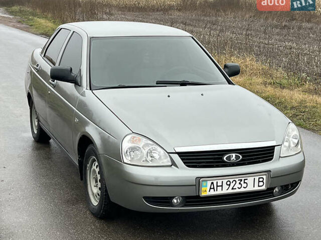 Сірий ВАЗ 2170 Priora, об'ємом двигуна 1.6 л та пробігом 90 тис. км за 2800 $, фото 5 на Automoto.ua