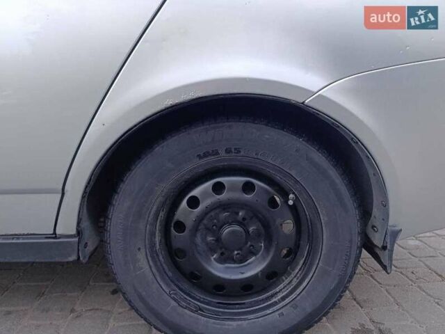 Сірий ВАЗ 2170 Priora, об'ємом двигуна 1.6 л та пробігом 215 тис. км за 2400 $, фото 8 на Automoto.ua