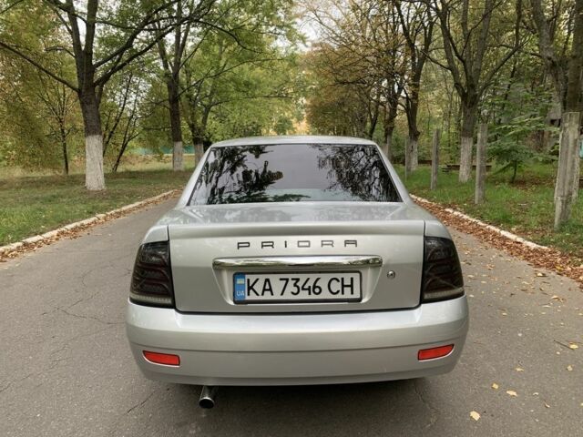 Сірий ВАЗ 2170 Priora, об'ємом двигуна 1.6 л та пробігом 200 тис. км за 1999 $, фото 7 на Automoto.ua