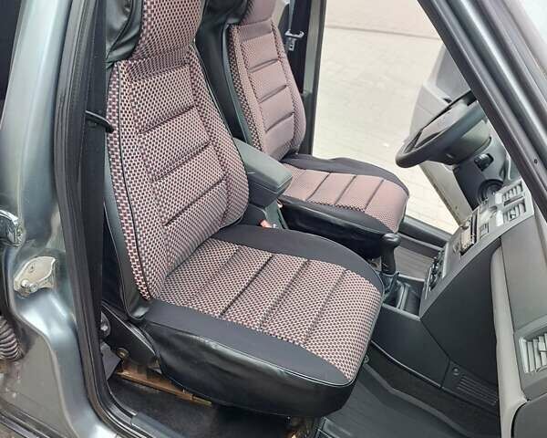 Сірий ВАЗ 2170 Priora, об'ємом двигуна 1.6 л та пробігом 113 тис. км за 1900 $, фото 14 на Automoto.ua