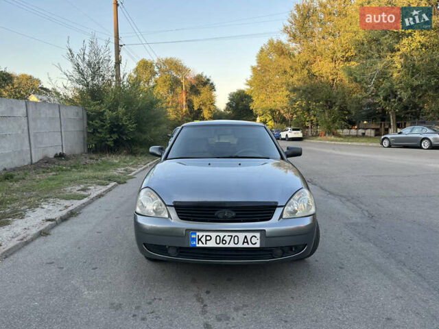 Сірий ВАЗ 2170 Priora, об'ємом двигуна 1.6 л та пробігом 250 тис. км за 1999 $, фото 3 на Automoto.ua