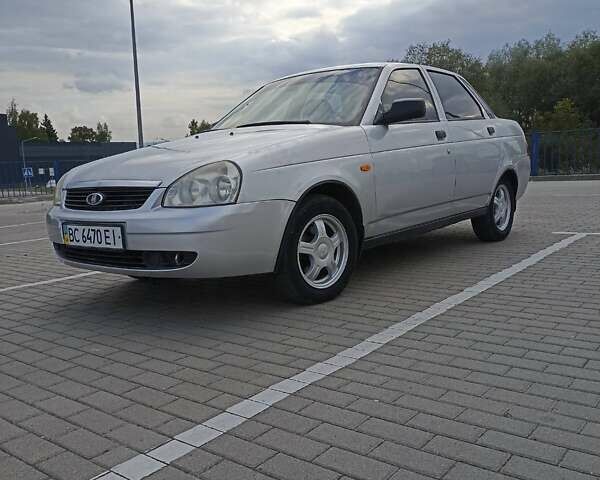 Серый ВАЗ 2170 Priora, объемом двигателя 1.6 л и пробегом 182 тыс. км за 2300 $, фото 2 на Automoto.ua