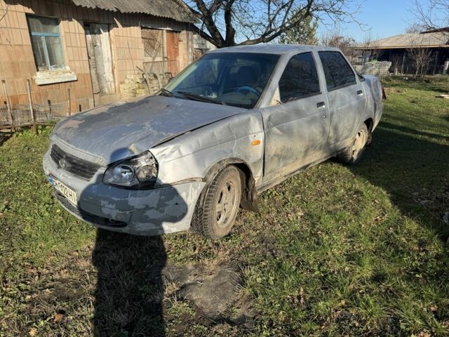 Серый ВАЗ 2170 Priora, объемом двигателя 1.6 л и пробегом 260 тыс. км за 1150 $, фото 1 на Automoto.ua