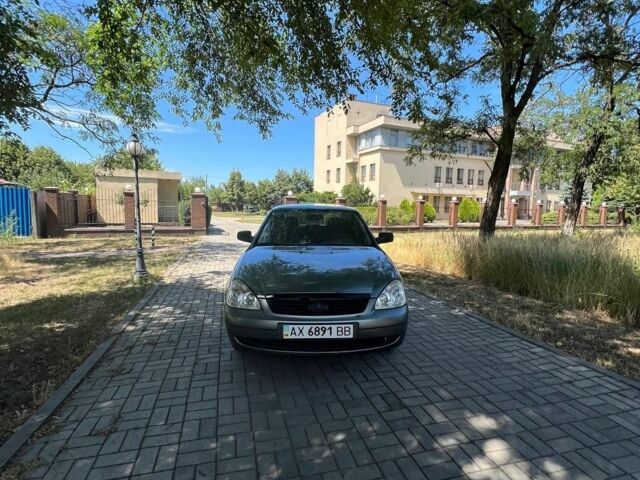 Серый ВАЗ 2170 Priora, объемом двигателя 1.6 л и пробегом 148 тыс. км за 1750 $, фото 2 на Automoto.ua