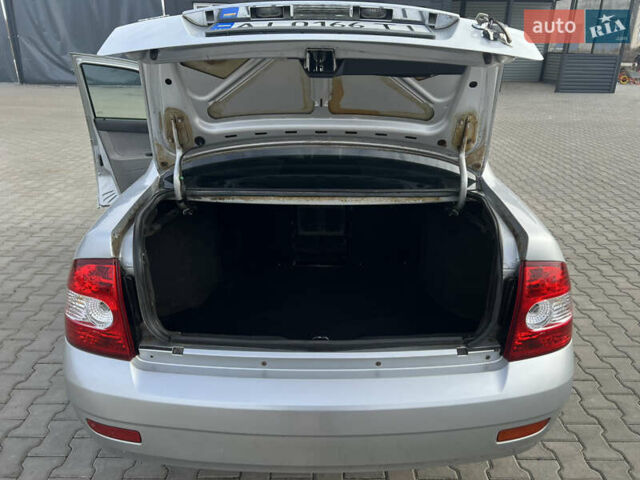 Серый ВАЗ 2170 Priora, объемом двигателя 1.6 л и пробегом 171 тыс. км за 2900 $, фото 19 на Automoto.ua