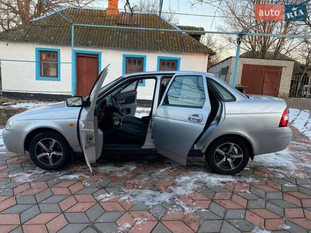 Серый ВАЗ 2170 Priora, объемом двигателя 1.6 л и пробегом 299 тыс. км за 3000 $, фото 28 на Automoto.ua