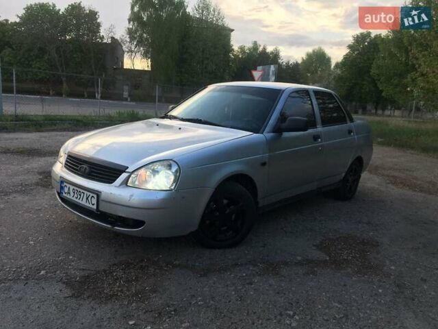 Серый ВАЗ 2170 Priora, объемом двигателя 1.6 л и пробегом 385 тыс. км за 1900 $, фото 6 на Automoto.ua