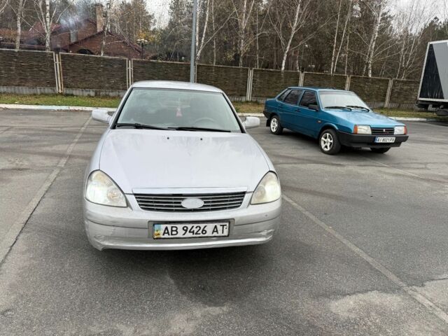 Серый ВАЗ 2170 Priora, объемом двигателя 1.6 л и пробегом 250 тыс. км за 1300 $, фото 2 на Automoto.ua