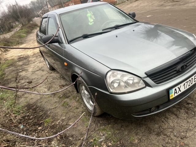 Серый ВАЗ 2170 Priora, объемом двигателя 1.6 л и пробегом 192 тыс. км за 2900 $, фото 1 на Automoto.ua