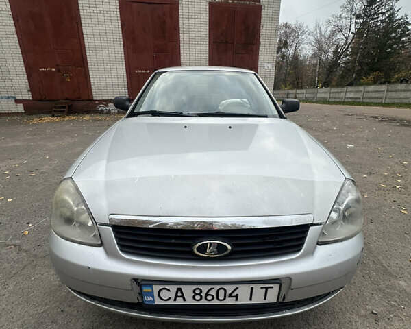 Серый ВАЗ 2170 Priora, объемом двигателя 1.6 л и пробегом 255 тыс. км за 2500 $, фото 3 на Automoto.ua