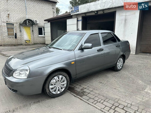 Серый ВАЗ 2170 Priora, объемом двигателя 1.6 л и пробегом 163 тыс. км за 2700 $, фото 5 на Automoto.ua