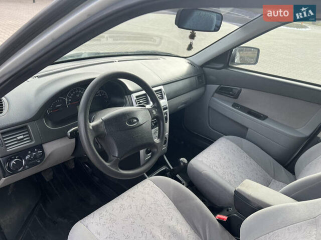 Серый ВАЗ 2170 Priora, объемом двигателя 1.6 л и пробегом 171 тыс. км за 2900 $, фото 9 на Automoto.ua