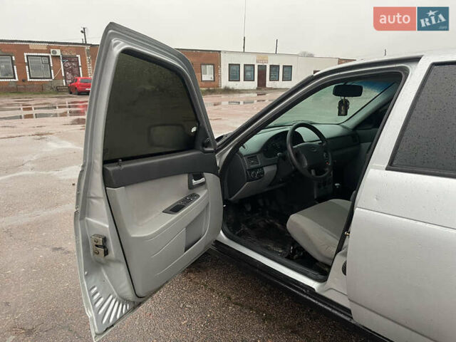 Сірий ВАЗ 2170 Priora, об'ємом двигуна 1.6 л та пробігом 196 тис. км за 2250 $, фото 22 на Automoto.ua