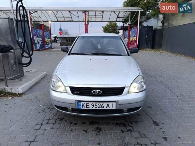 Сірий ВАЗ 2170 Priora, об'ємом двигуна 1.6 л та пробігом 215 тис. км за 2400 $, фото 1 на Automoto.ua