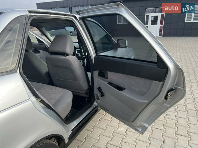 Серый ВАЗ 2170 Priora, объемом двигателя 1.6 л и пробегом 171 тыс. км за 2850 $, фото 12 на Automoto.ua