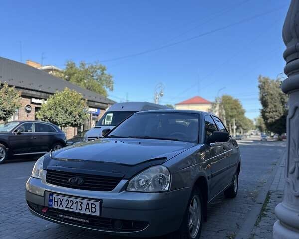 Сірий ВАЗ 2170 Priora, об'ємом двигуна 1.6 л та пробігом 163 тис. км за 2550 $, фото 3 на Automoto.ua