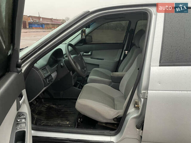 Сірий ВАЗ 2170 Priora, об'ємом двигуна 1.6 л та пробігом 196 тис. км за 2250 $, фото 23 на Automoto.ua