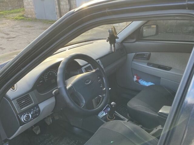 Серый ВАЗ 2170 Priora, объемом двигателя 1.6 л и пробегом 150 тыс. км за 2700 $, фото 4 на Automoto.ua