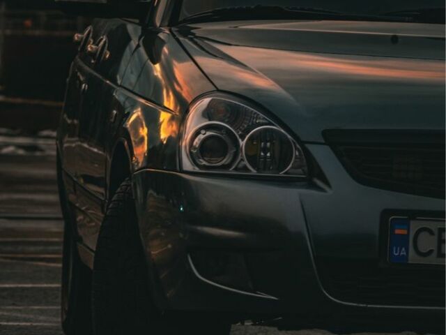 Серый ВАЗ 2170 Priora, объемом двигателя 1.6 л и пробегом 240 тыс. км за 3700 $, фото 7 на Automoto.ua