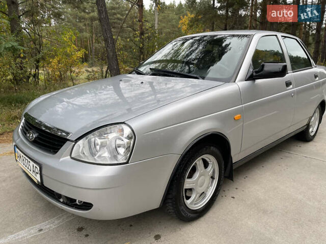 Серый ВАЗ 2170 Priora, объемом двигателя 1.6 л и пробегом 46 тыс. км за 3399 $, фото 1 на Automoto.ua