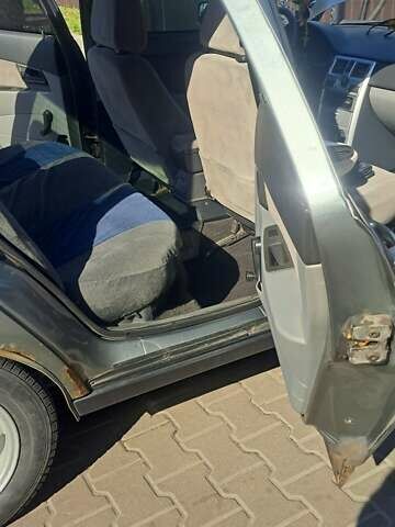 Сірий ВАЗ 2170 Priora, об'ємом двигуна 1.6 л та пробігом 350 тис. км за 1700 $, фото 3 на Automoto.ua