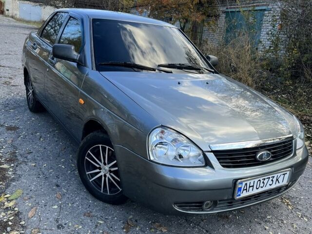 ВАЗ 2170 Priora 2009 в Славянске на Automoto.ua Серый ВАЗ 2170 Priora, объемом двигателя 1.6 л и пробегом 134 тыс. км за 3200 $, фото 2 на Automoto.ua