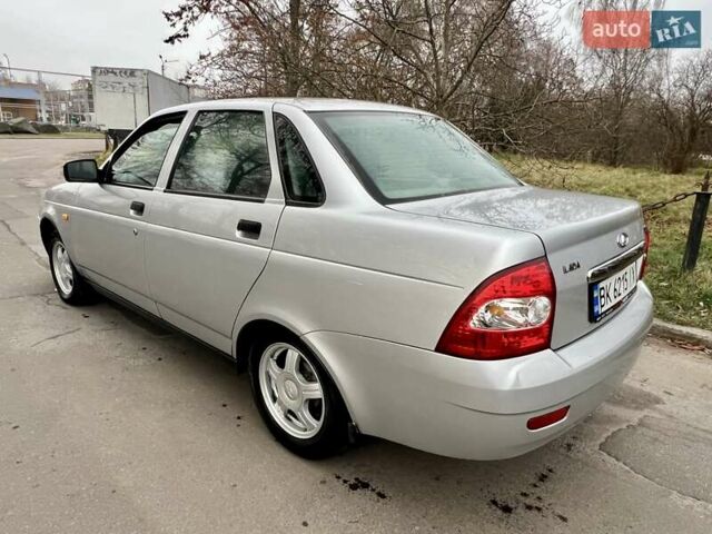 Серый ВАЗ 2170 Priora, объемом двигателя 1.6 л и пробегом 88 тыс. км за 4200 $, фото 4 на Automoto.ua