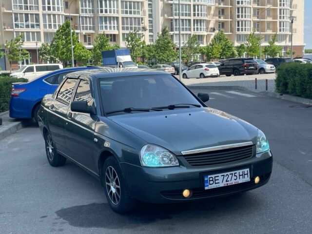Серый ВАЗ 2170 Priora, объемом двигателя 1.6 л и пробегом 180 тыс. км за 3550 $, фото 9 на Automoto.ua