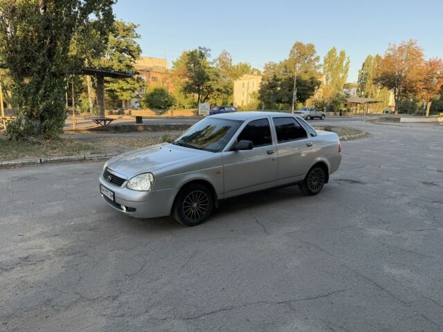 Сірий ВАЗ 2170 Priora, об'ємом двигуна 1.6 л та пробігом 217 тис. км за 2006 $, фото 7 на Automoto.ua