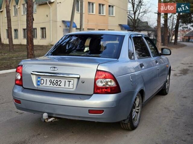 Серый ВАЗ 2170 Priora, объемом двигателя 1.6 л и пробегом 380 тыс. км за 2700 $, фото 4 на Automoto.ua