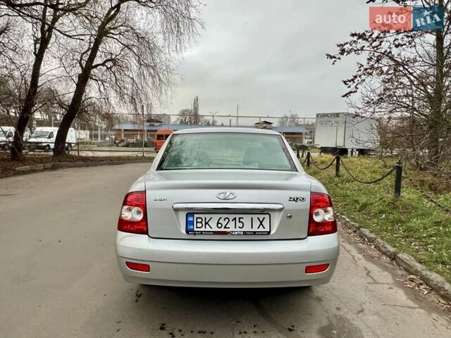 Серый ВАЗ 2170 Priora, объемом двигателя 1.6 л и пробегом 88 тыс. км за 4200 $, фото 7 на Automoto.ua