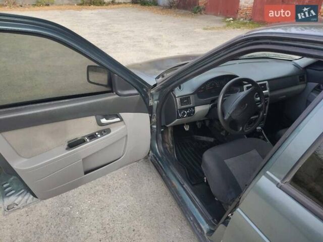 Сірий ВАЗ 2170 Priora, об'ємом двигуна 1.6 л та пробігом 289 тис. км за 950 $, фото 11 на Automoto.ua