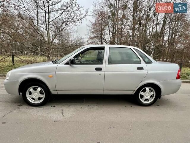 Серый ВАЗ 2170 Priora, объемом двигателя 1.6 л и пробегом 88 тыс. км за 4200 $, фото 6 на Automoto.ua