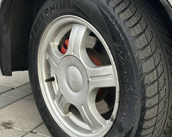 Сірий ВАЗ 2170 Priora, об'ємом двигуна 1.6 л та пробігом 120 тис. км за 2499 $, фото 2 на Automoto.ua